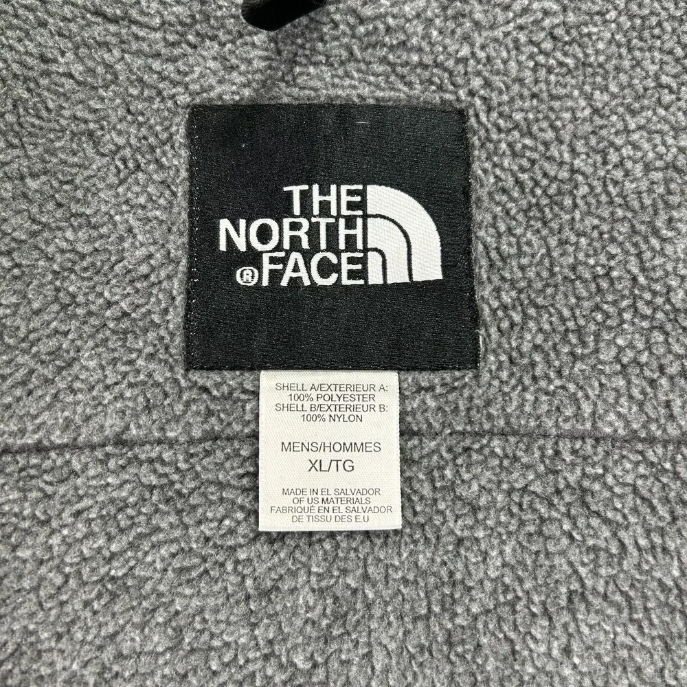 The North Face Vest Mens XL Gray Black Fleece Full Zip‎ Polartec Hiking Outdoor